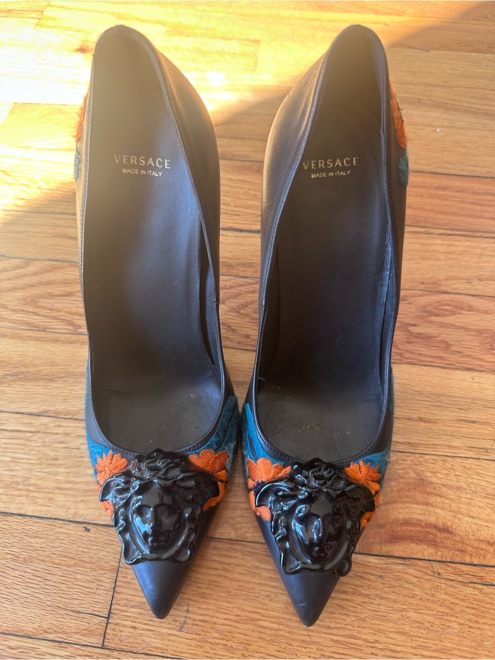 Versace Black Leather Pointed-Toe Heels with Orange Embroidery and Medusa Accent